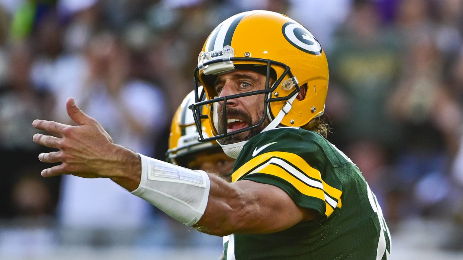 Aaron Rodgers: Blowout loss 'a good learning lesson'