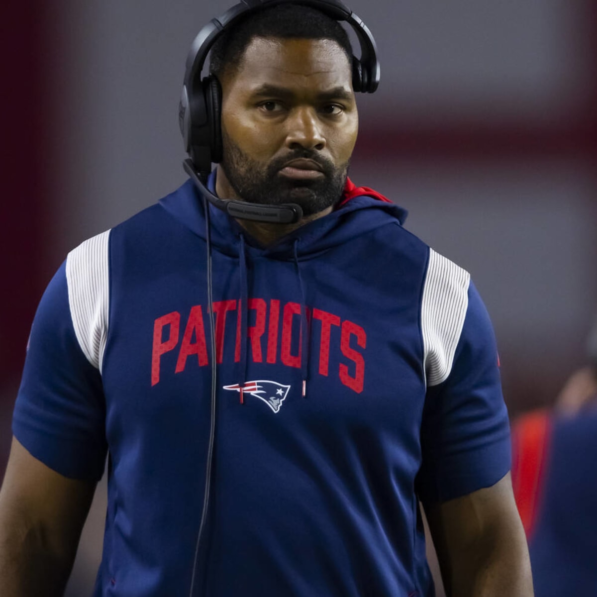 Big Decisions Ahead for Jerod Mayo. Plus, Celts Bounce Back. - The Ringer