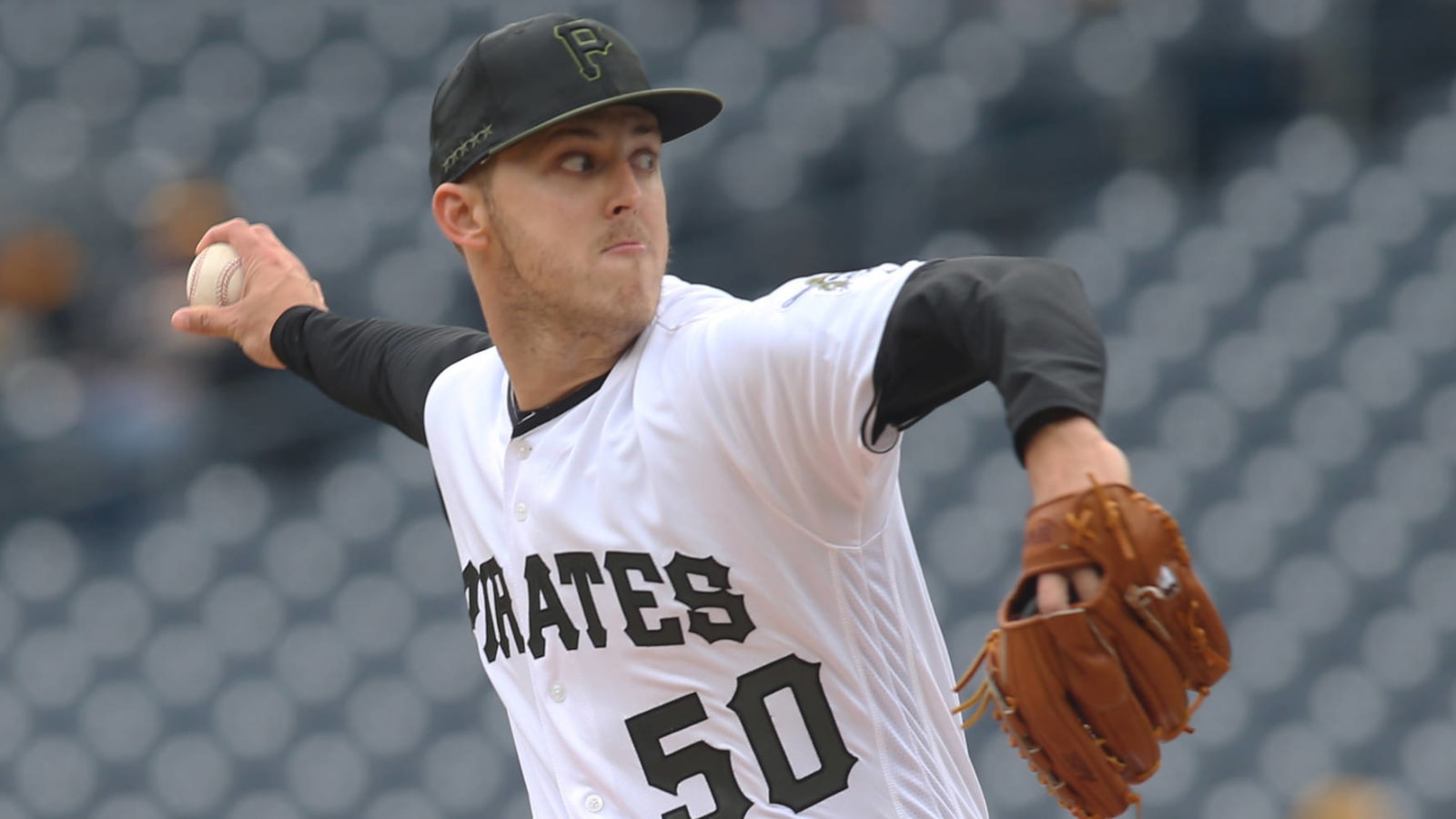 Pirates trade Jameson Taillon to Yankees