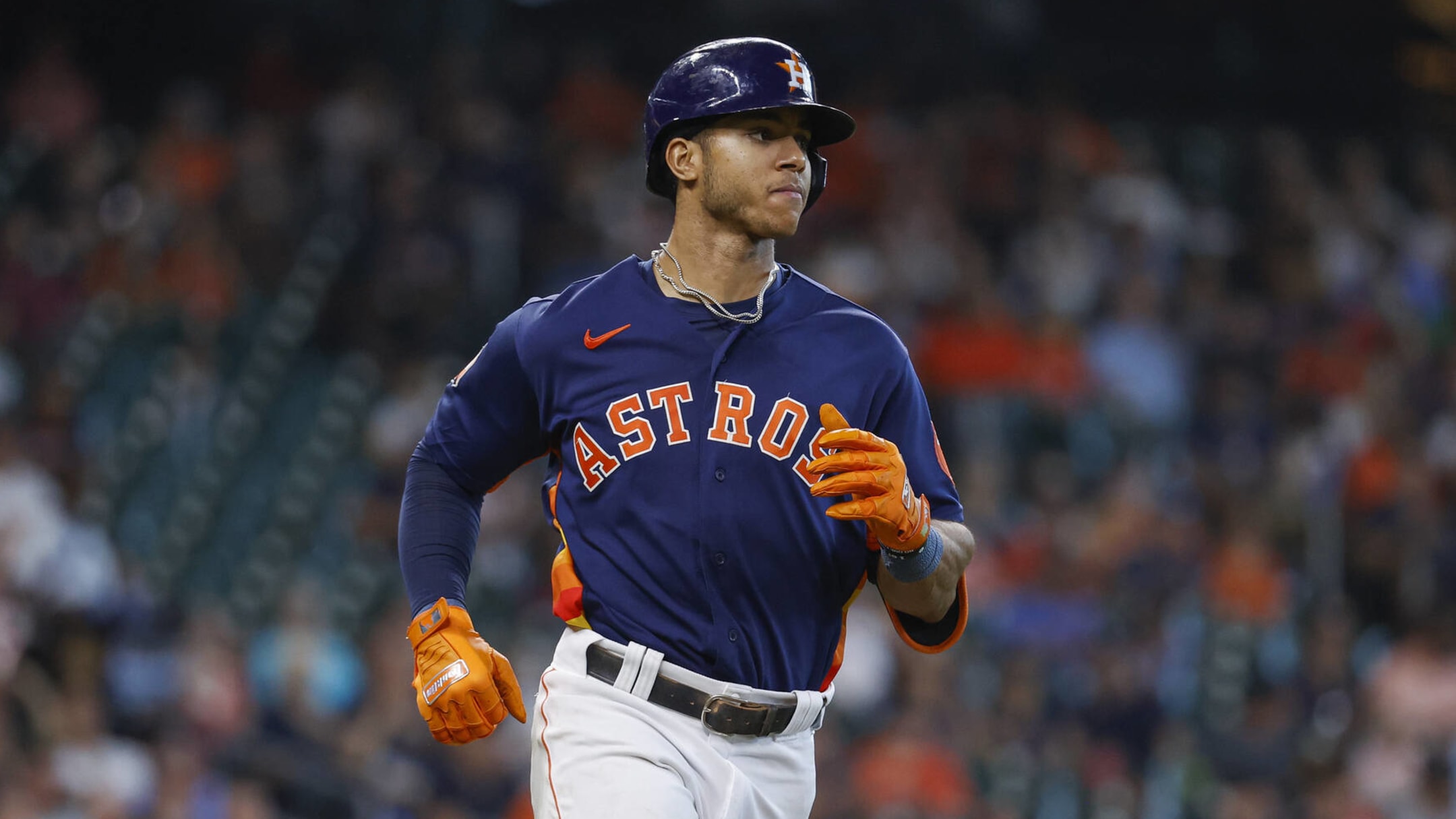 Astros Jeremy Peña Does This Gesture After Home Runs & The Reason Will Melt  Your Heart - Narcity