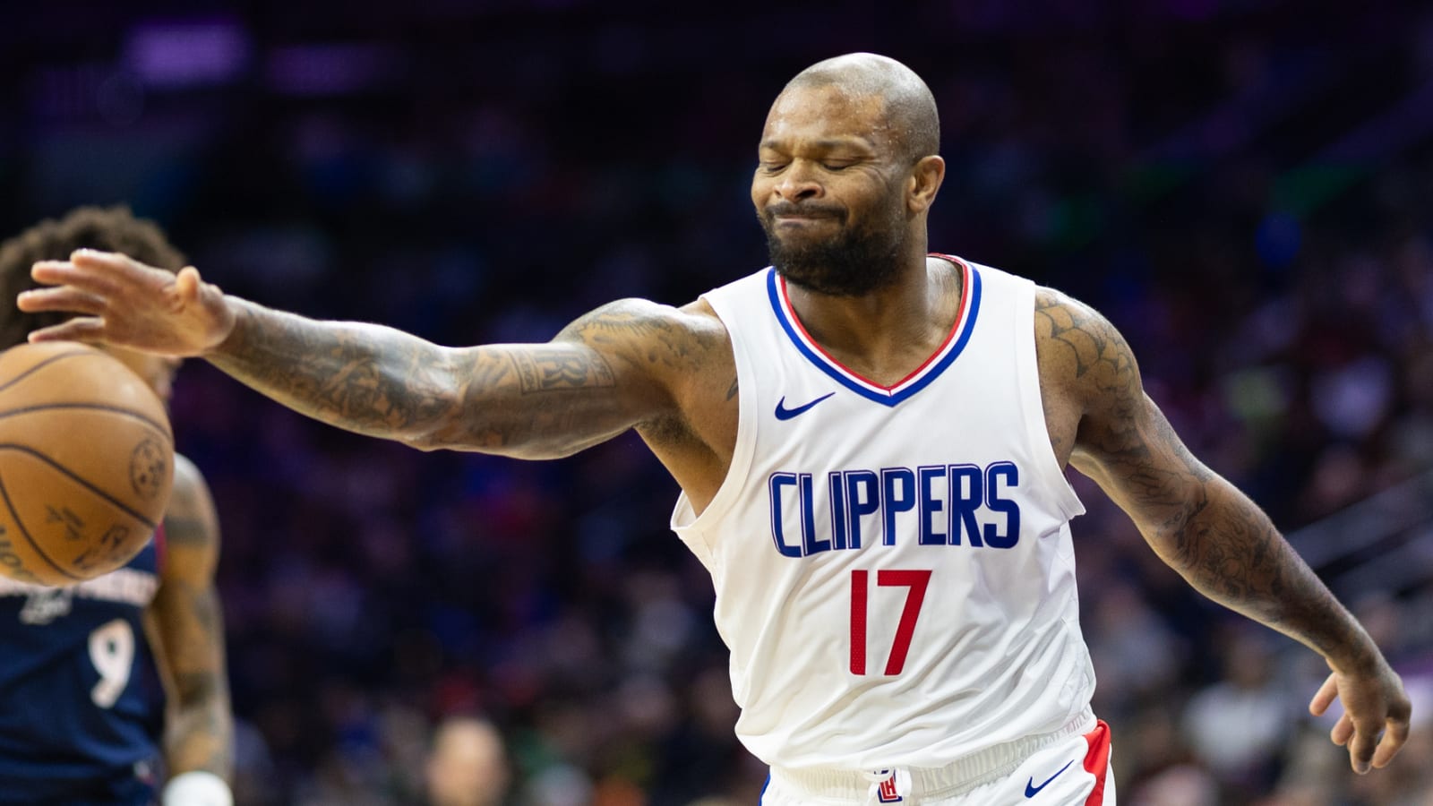 Clippers trade disgruntled forward to Jazz in multi-player deal