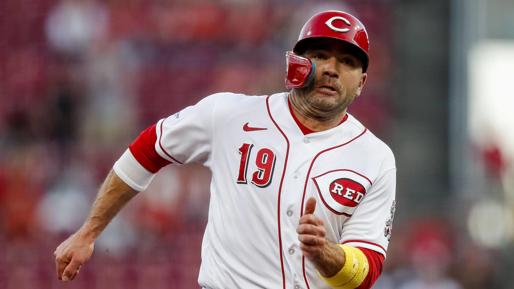 How Toronto native Joey Votto feels about Raptors rapture and