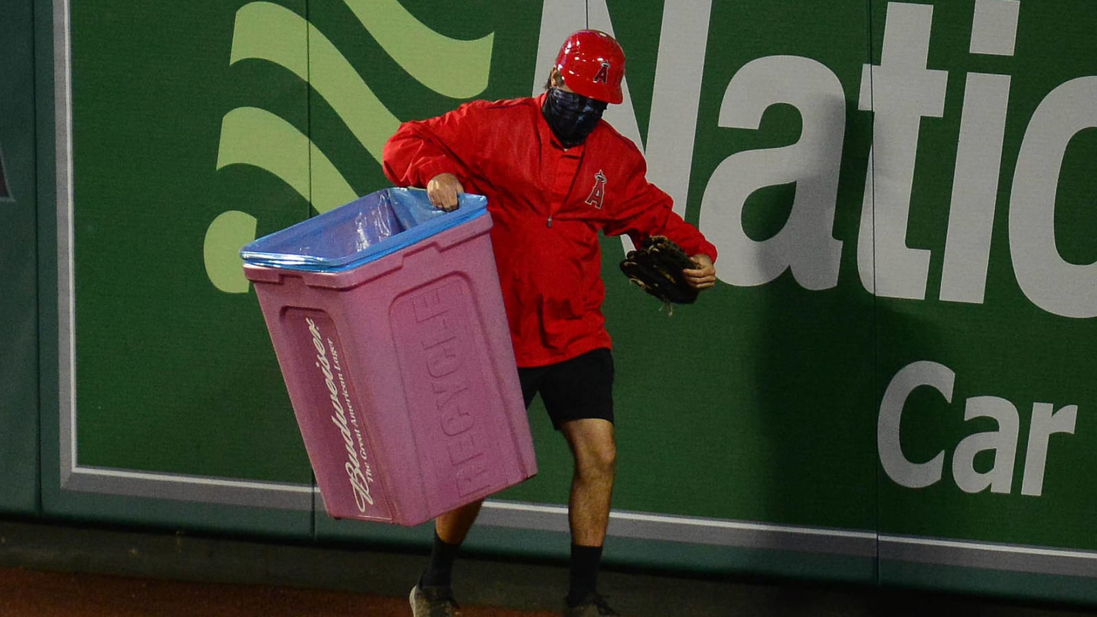 Angels fans troll Astros by tossing trash cans onto field Yardbarker