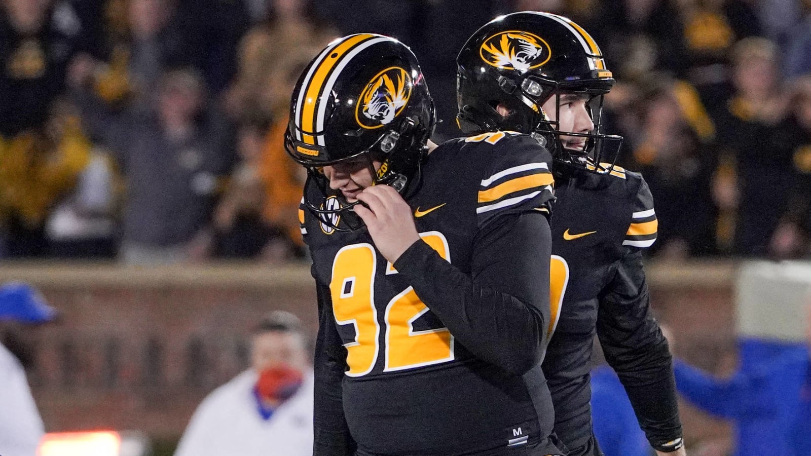 Missouri K Harrison Mevis' salute against Army backfires 