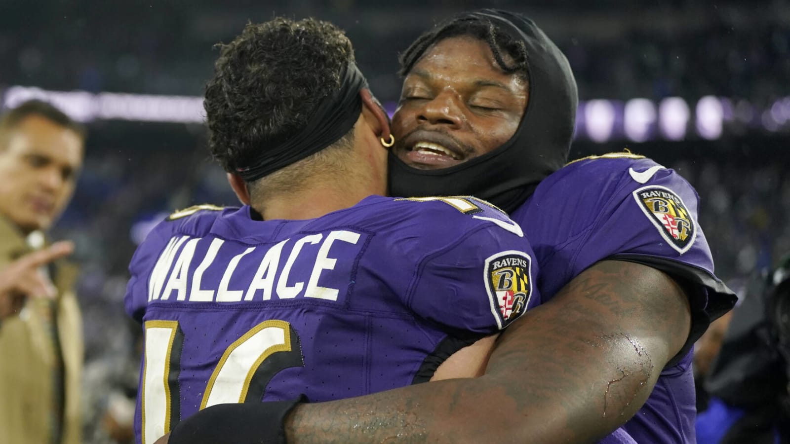 Watch: Ravens beat Rams with walk-off punt return touchdown