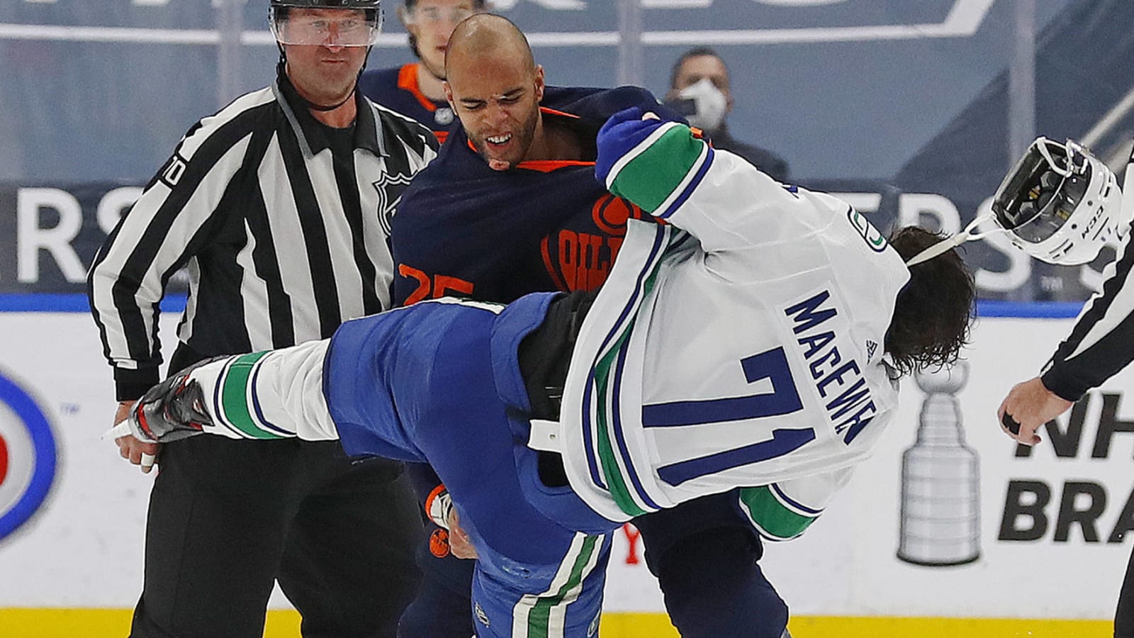 Zack MacEwen suspended one game for kneeing Darnell Nurse