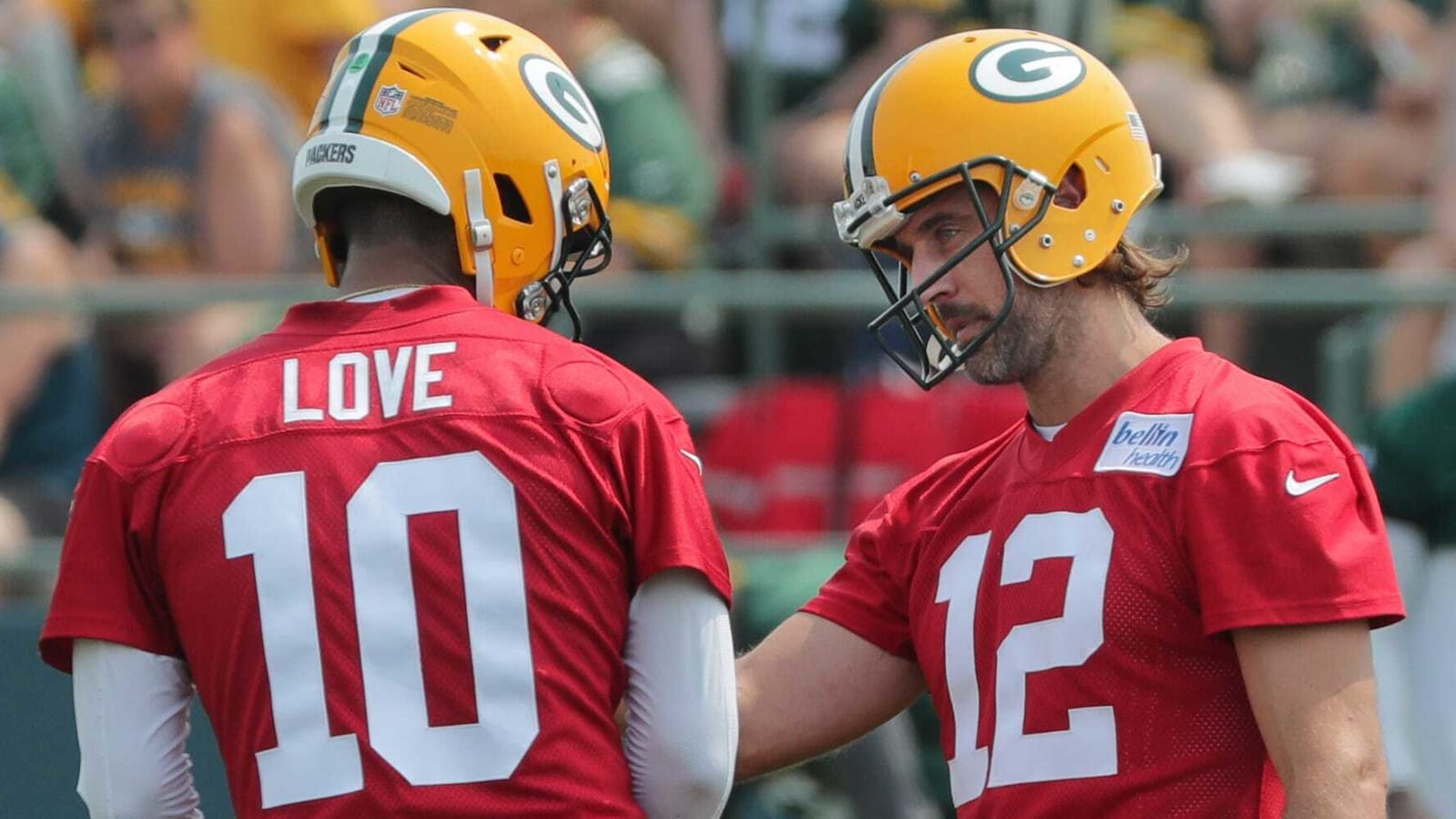 Aaron Rodgers has hilarious financial advice for Jordan Love