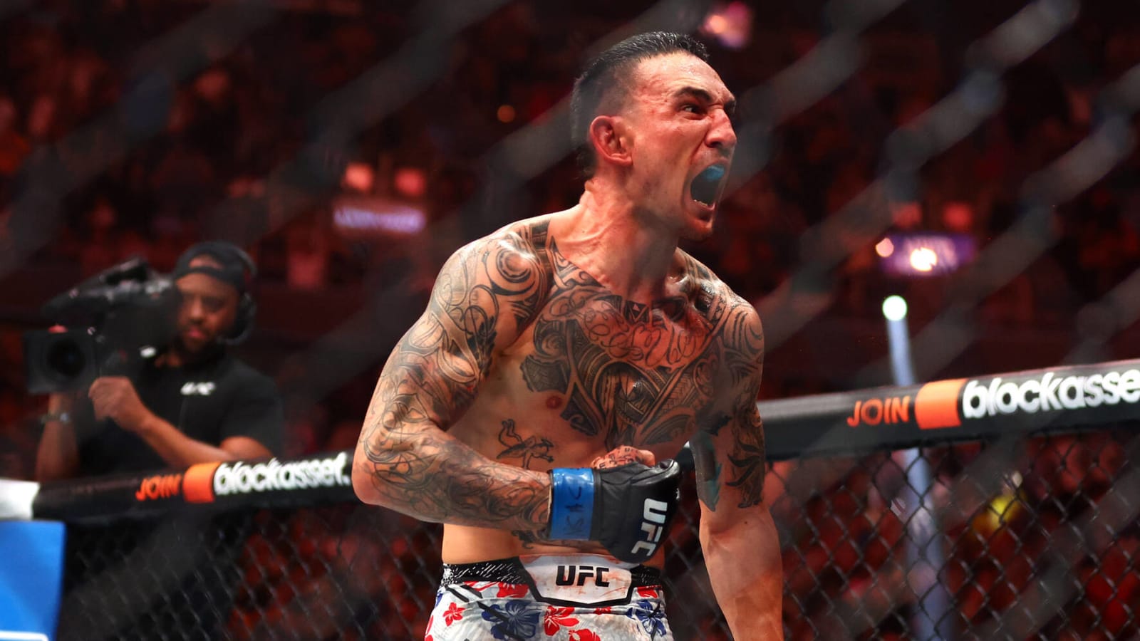 Watch: Max Holloway rocks UFC 300 with wildly vicious KO