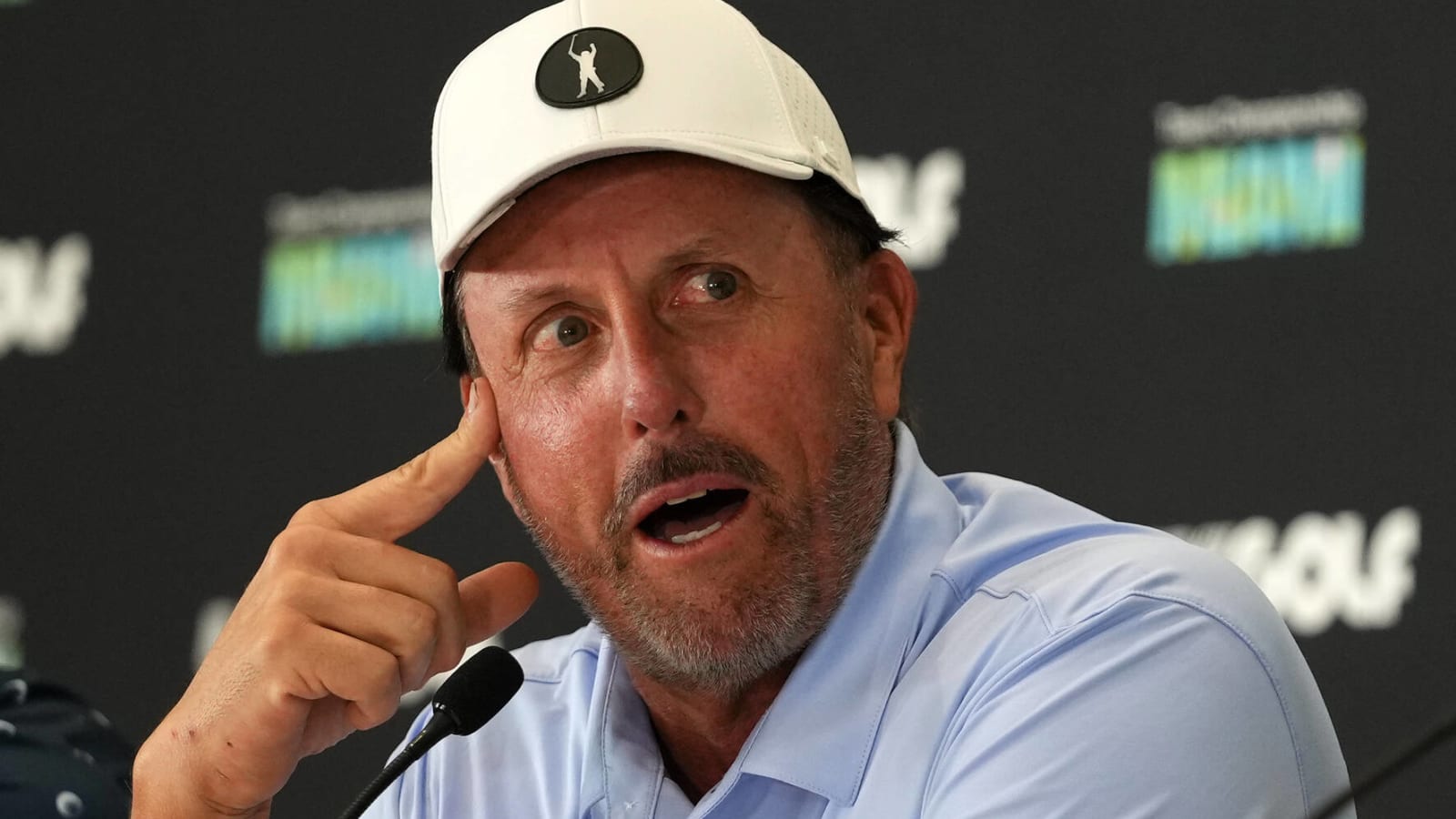 Phil Mickelson to play Cam Smith in LIV Golf Championship