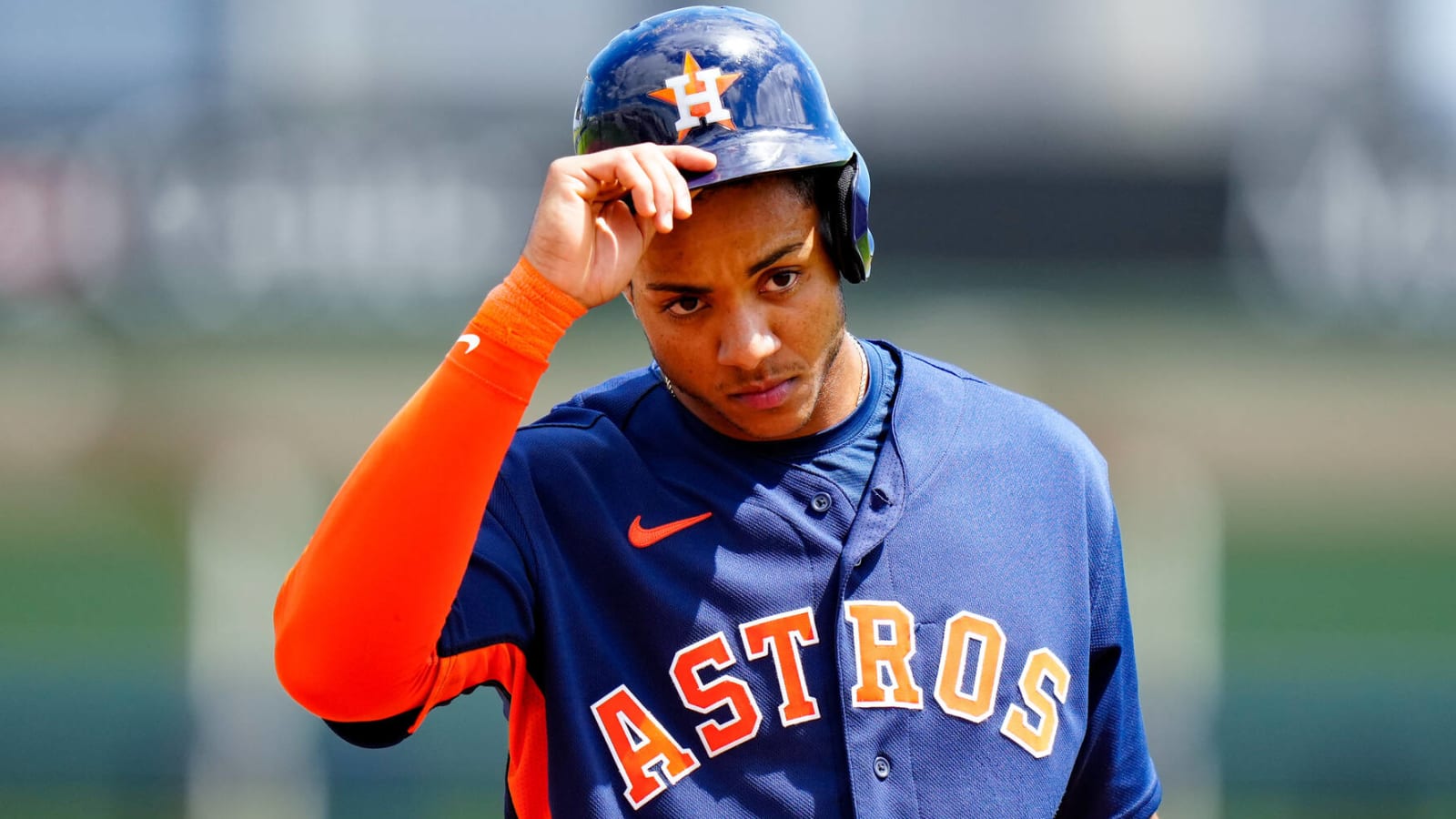 Pena to lead off for Astros in place of injured Altuve