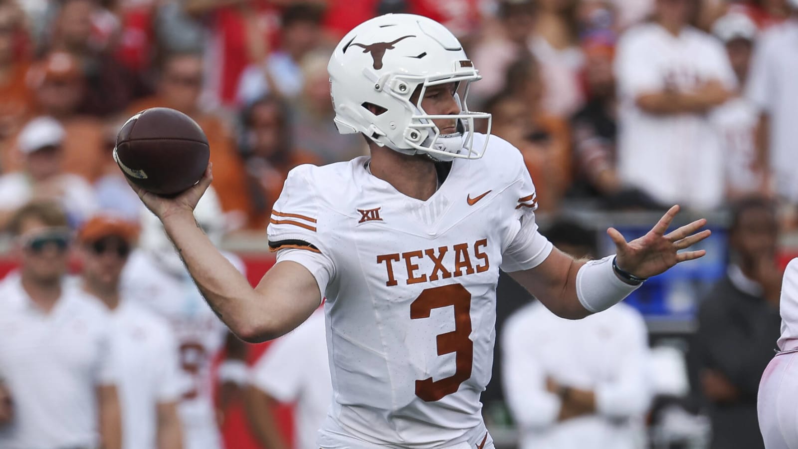 An early look at the top QB prospects for the 2025 NFL Draft Yardbarker