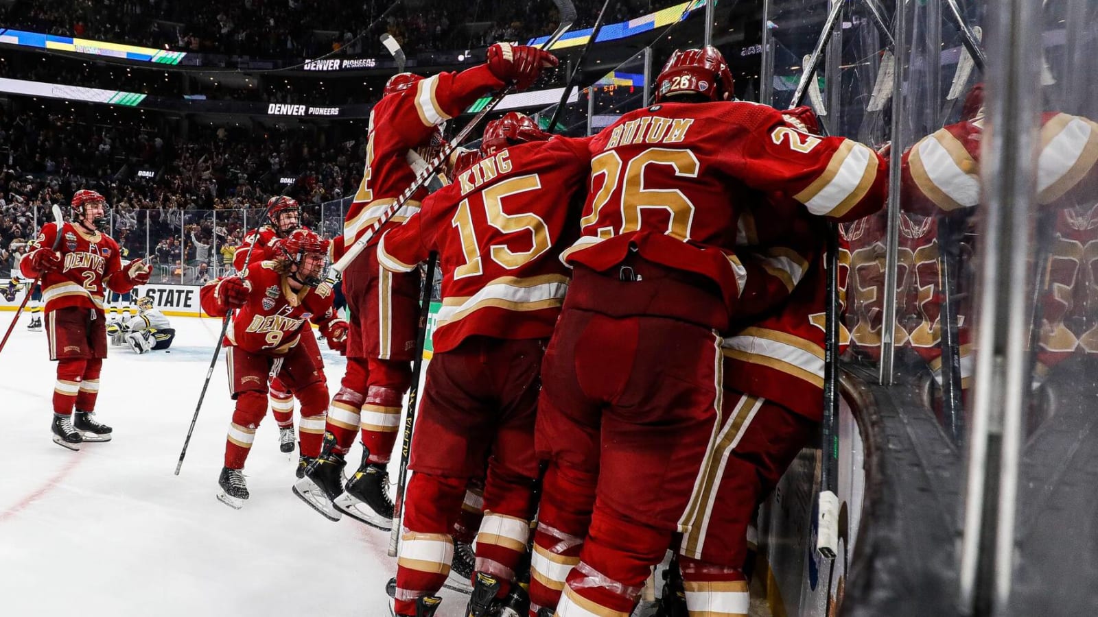 Denver, Minnesota State advance to Frozen Four final