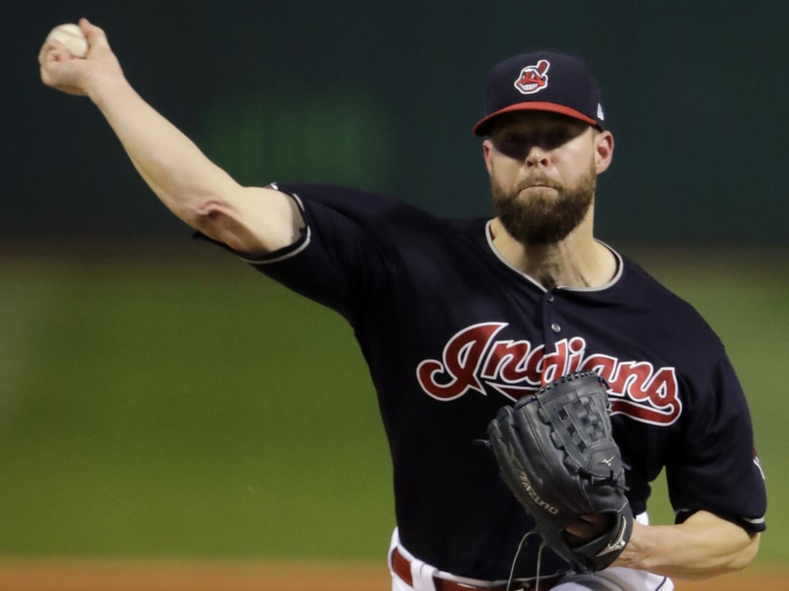 Indians trade Cliff Lee, Ben Francisco to Phillies for four prospects