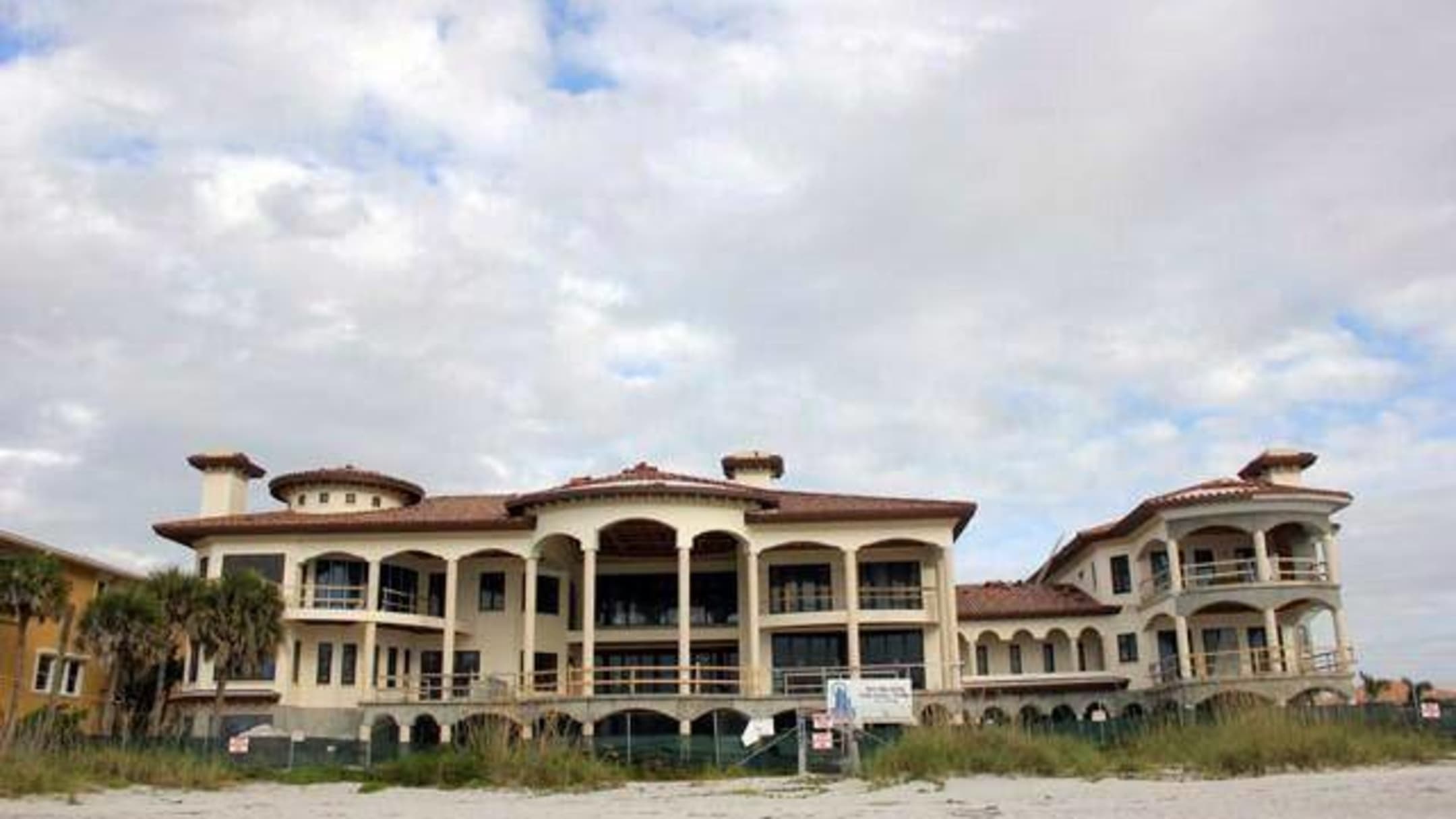 Report: Ryan Howard's mansion will have $80K in doorknobs