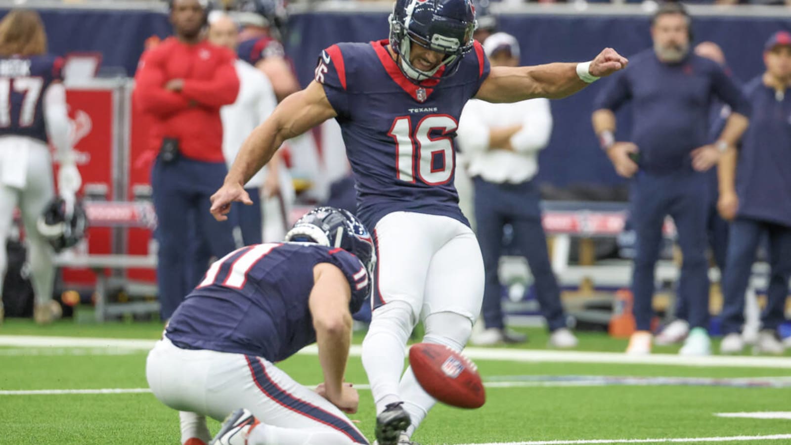 Texans&#39; Win Gives Ammendola a Chance at Redemption