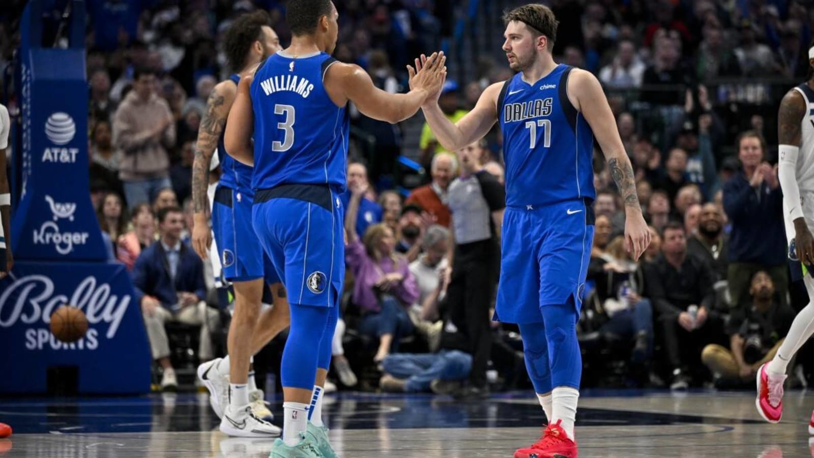 Michael Finley Tells Legendary Luka Doncic, Grant Williams Practice Story: &#39;Don&#39;t Poke The Bear&#39;
