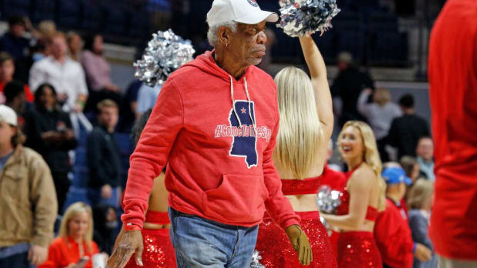 LOOK: Lane Kiffin Gives Shoutout to Morgan Freeman at Ole Miss Basketball Game