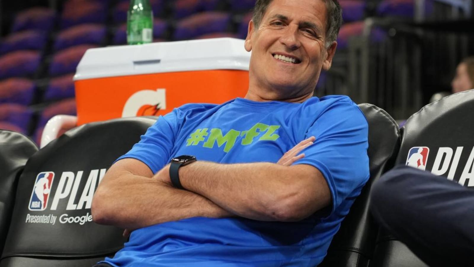 Mark Cuban &#39;All In&#39; on Mavs Despite Majority Stake Sale, Aiming for Dallas &#39;Tourism Destination&#39;