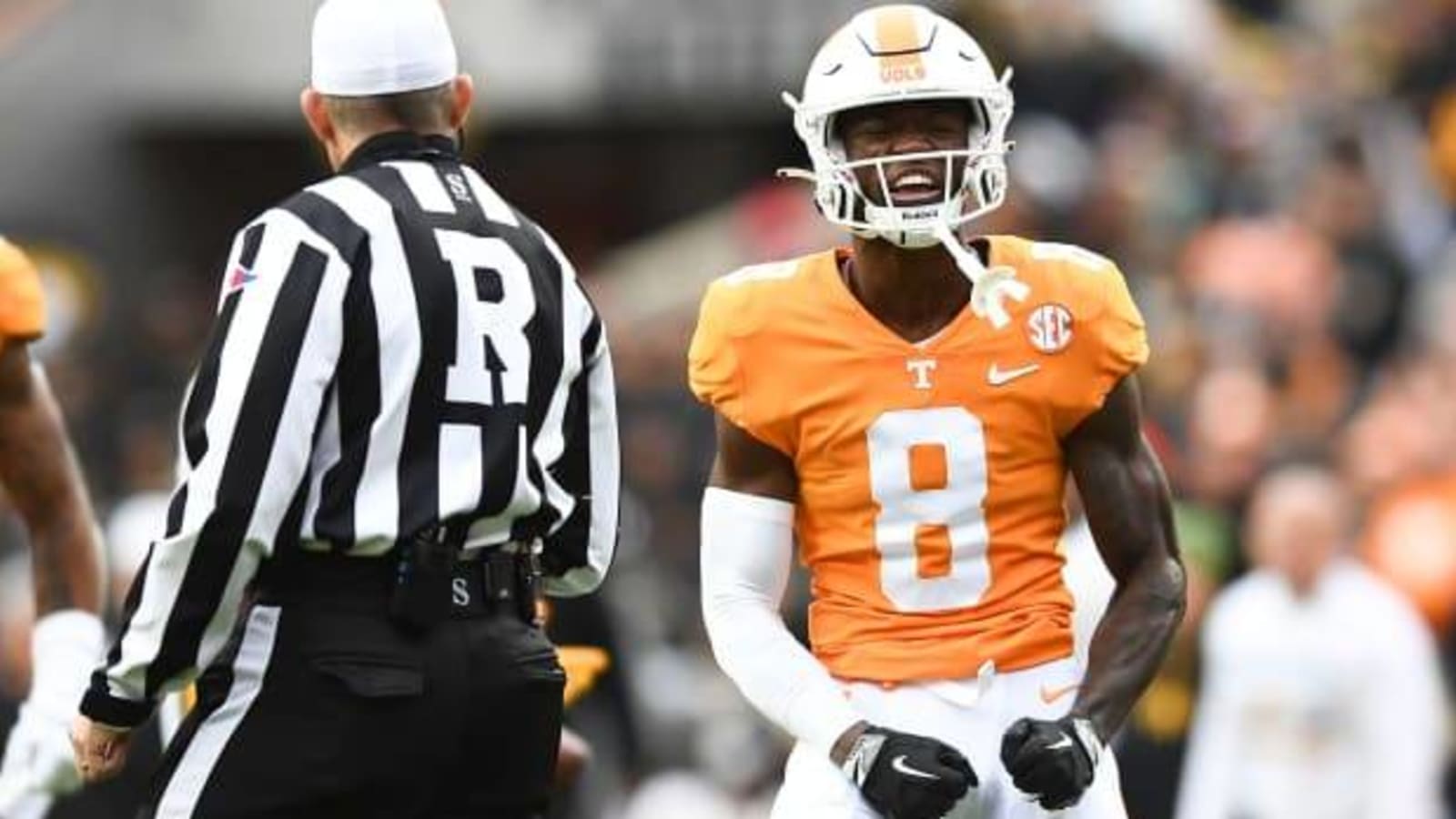 Ex-Tennessee DB Announces Commitment to Ole Miss