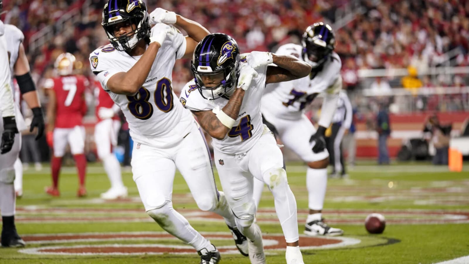 &#39;That Stiff Arm!&#39; Baltimore Ravens&#39; Legend Shows Love To Isaiah Likely