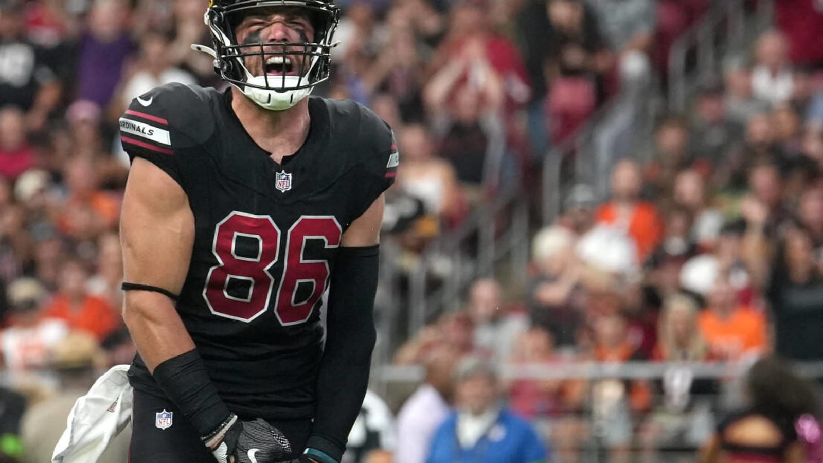 Former Stanford star Zach Ertz signs with Washington Commanders