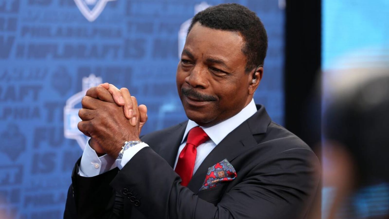 Carl Weathers, Film Icon, Former Raider, Dies at 76