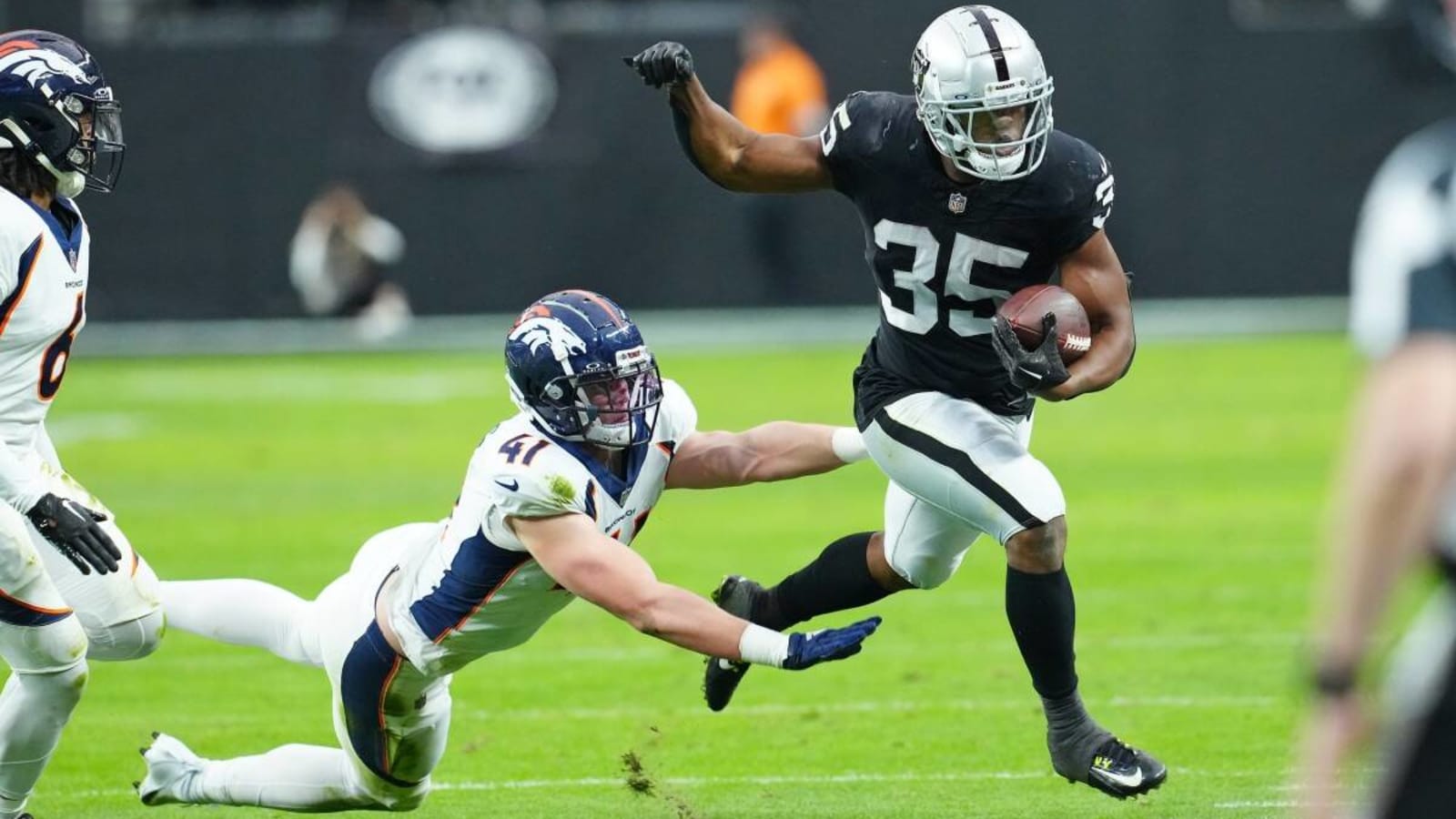 Raiders Could be Building Dominant Backfield