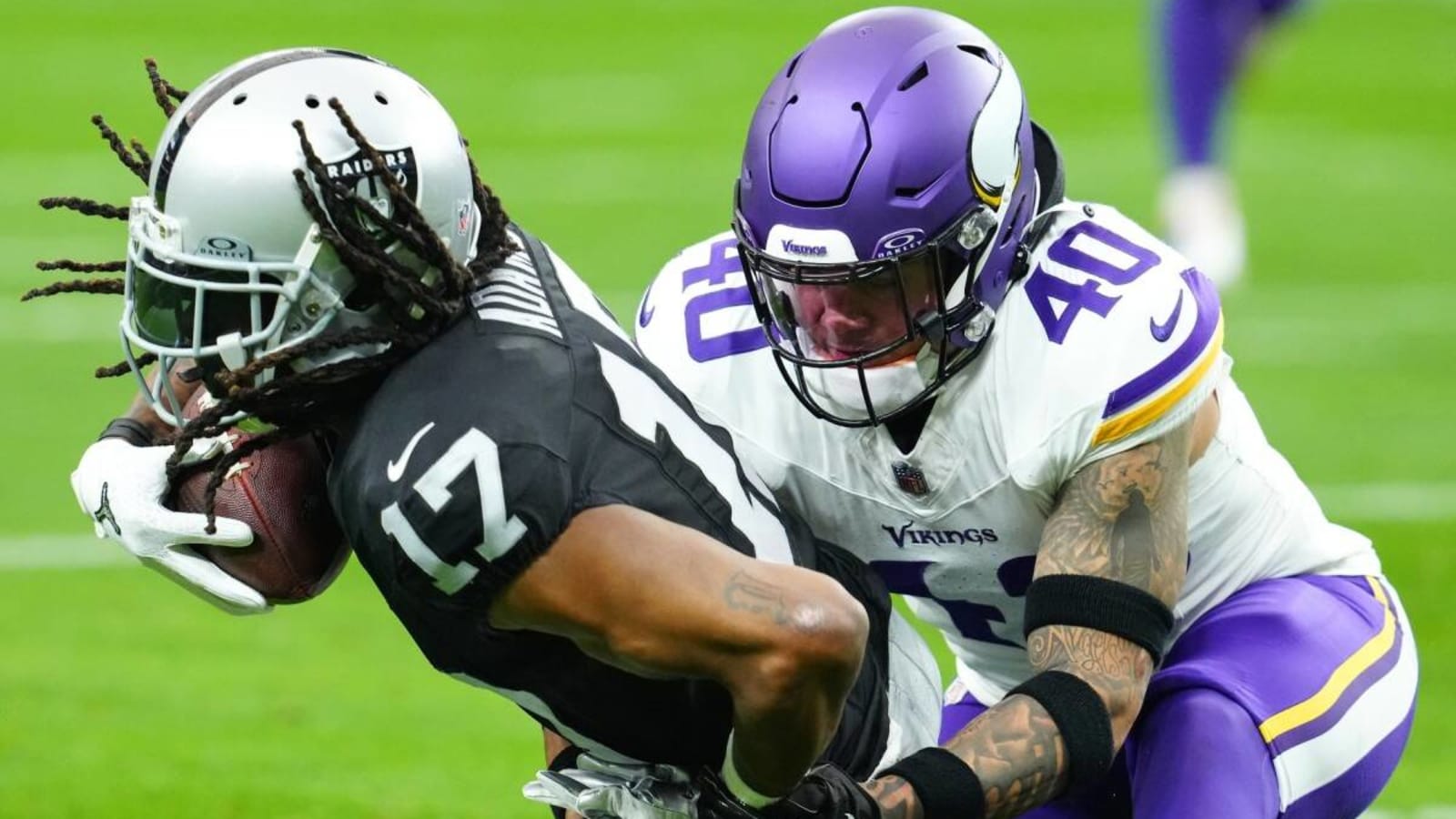 In ugly Vikings win, rookie linebacker Ivan Pace Jr. shines