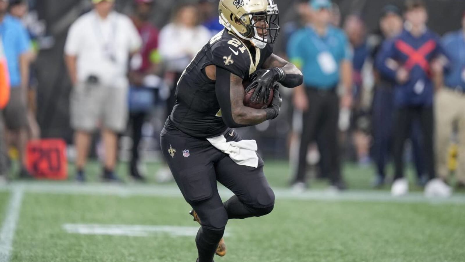 Jamaal Williams Back for the Saints, Smith and Erving Elevated