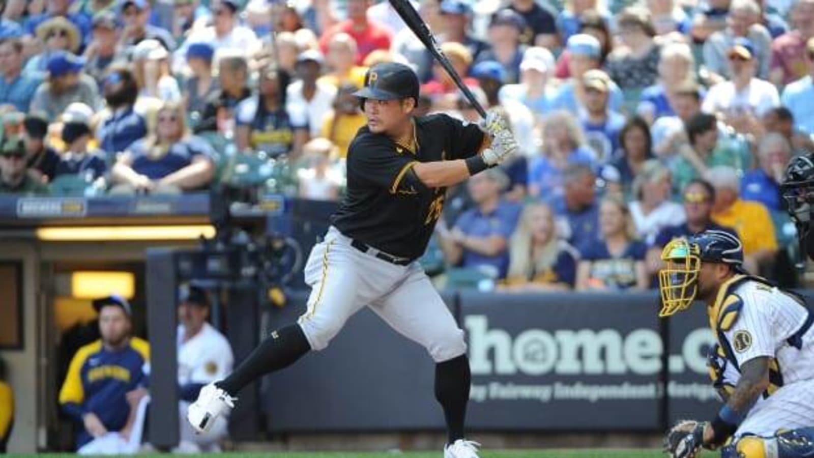 Zaidi:  Giants in discussions to re-sign former Pirates slugger