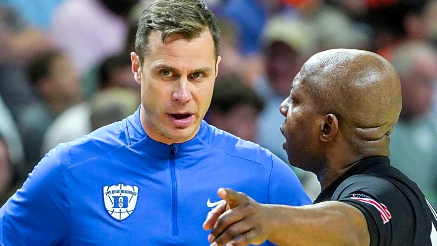 Looking back at the guy who followed THE guy in college basketball