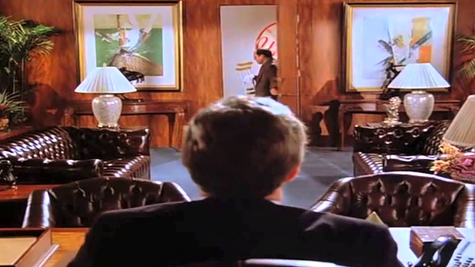 The 20 greatest sitcom characters who never appeared on screen