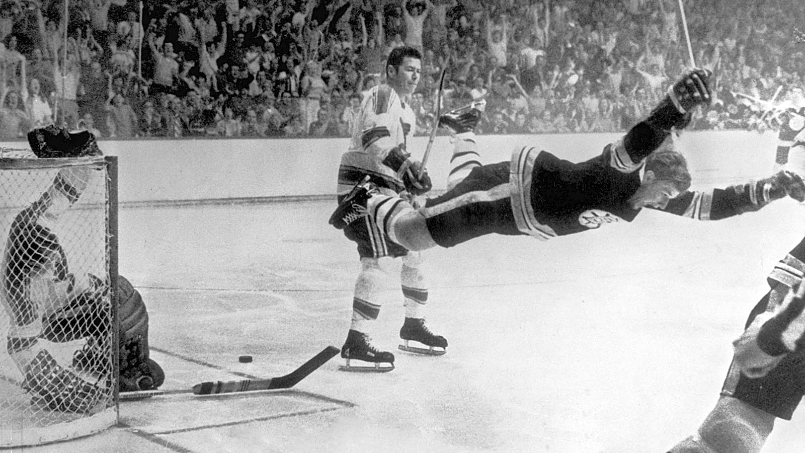 The 25 most memorable Stanley Cup-clinching moments