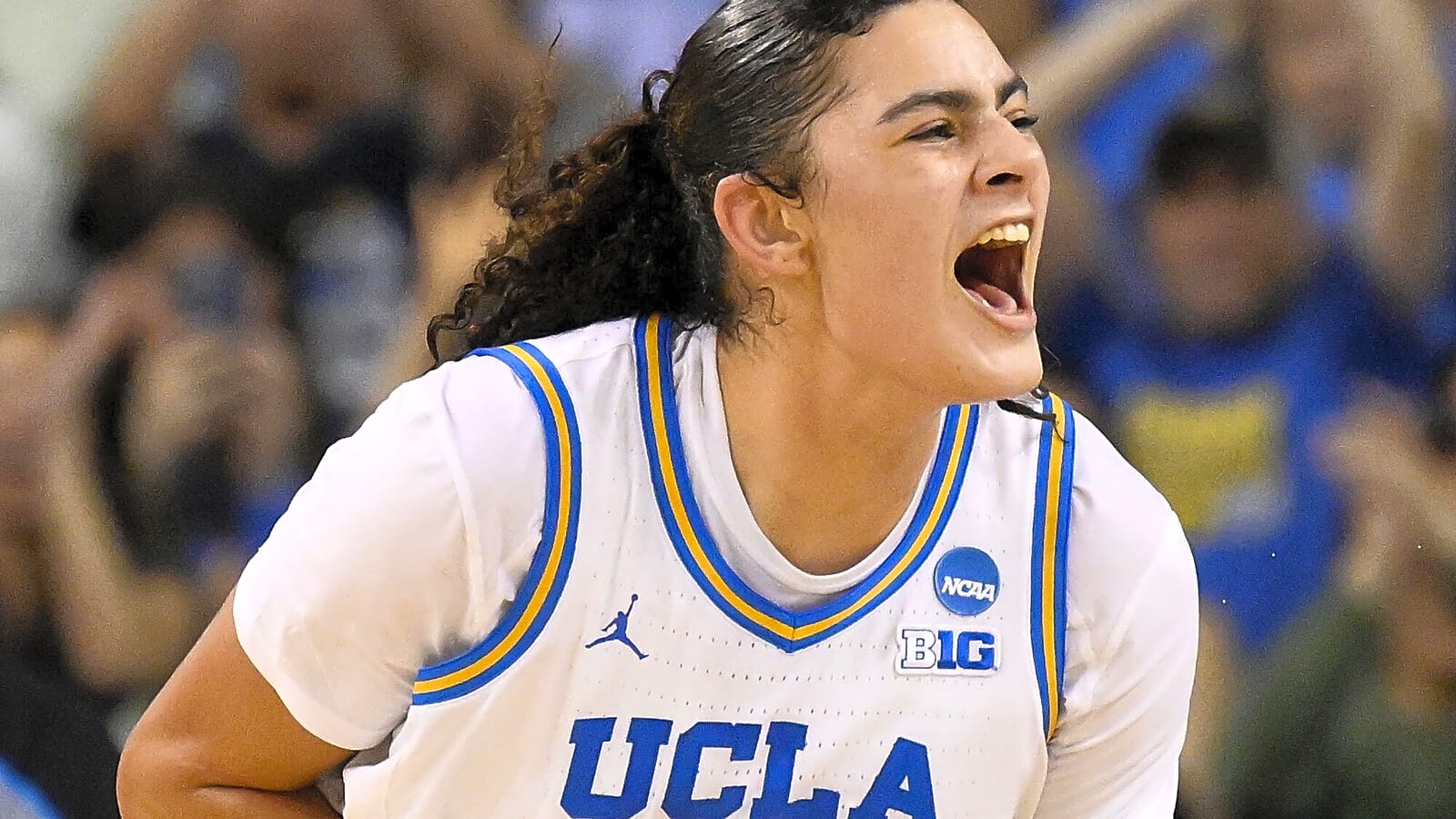 25 women's college hoops teams to watch in 2025-26