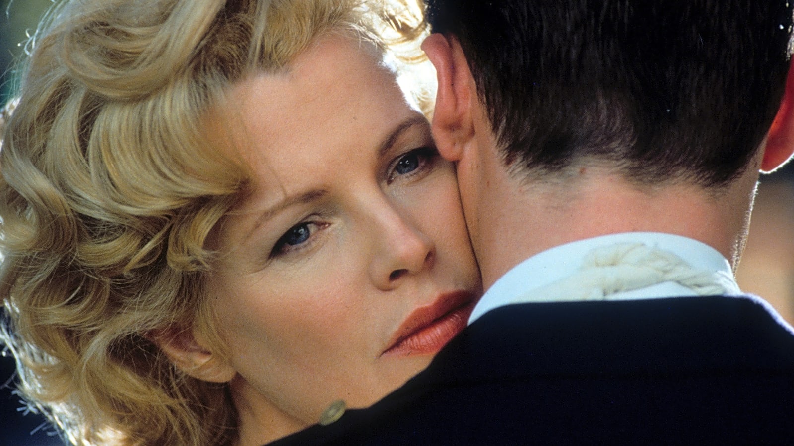 20 actors whose careers tanked after winning an Oscar