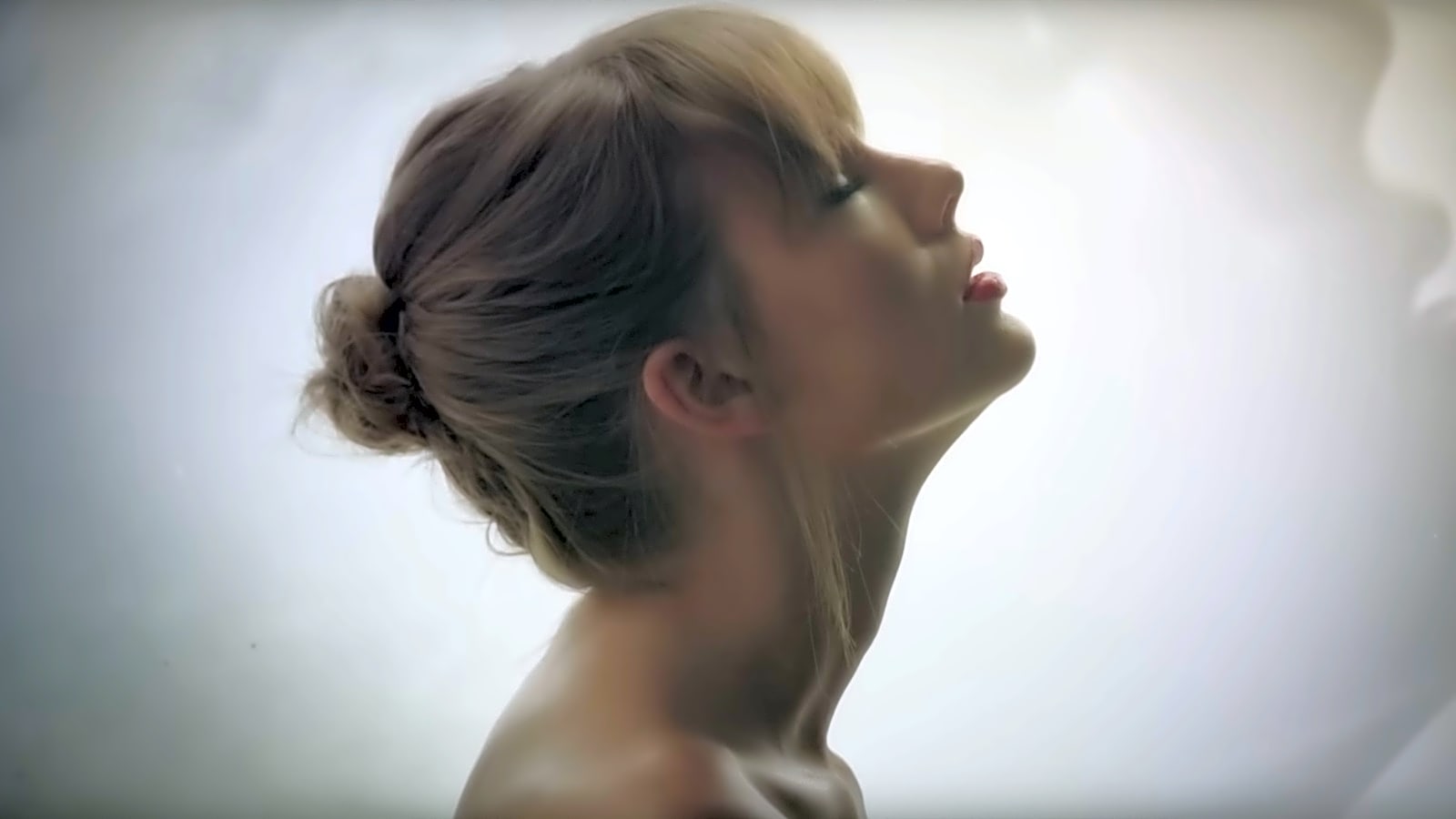 Can you create the perfect Taylor Swift playlist? We gave it a try!