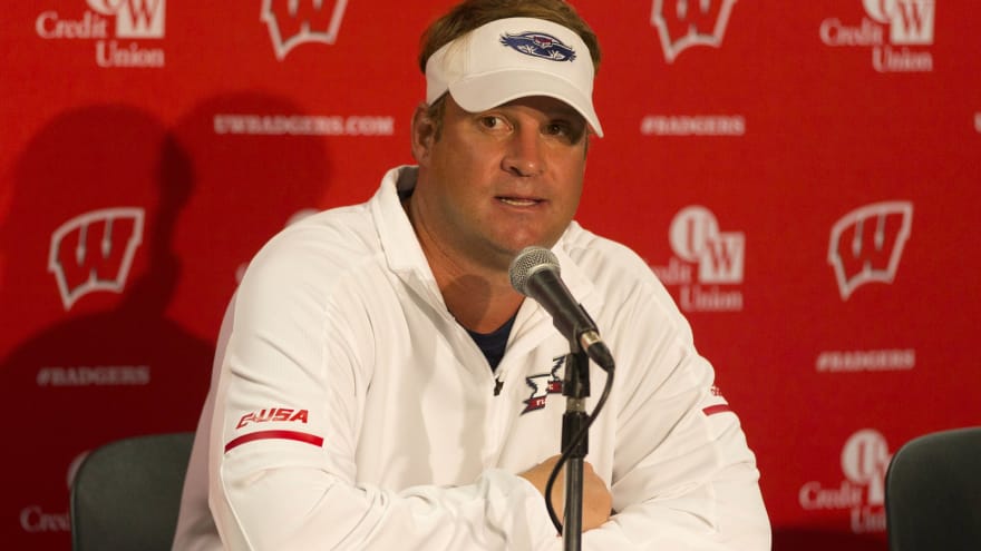 Lane Kiffin’s FAU team breaks out with recordsetting game Yardbarker