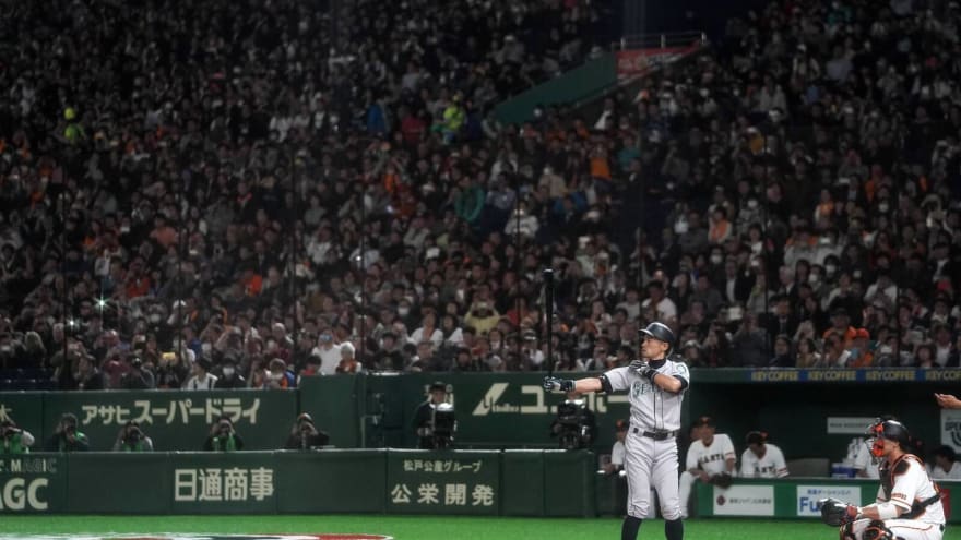 Who has the most hits in one season for every MLB franchise?