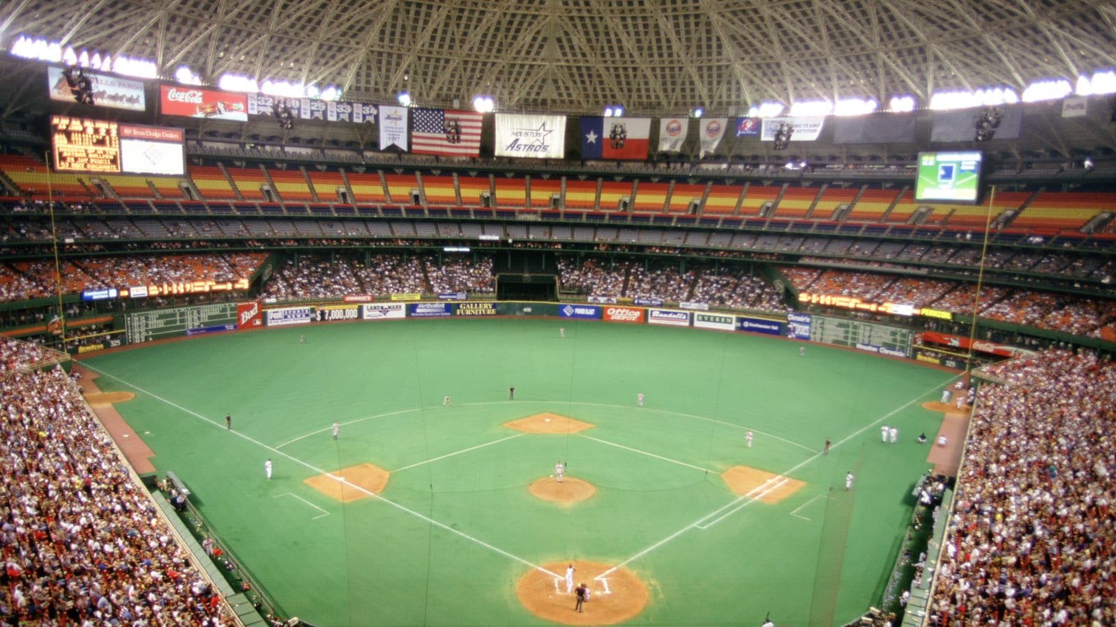 MLB stadiums of yesteryear we wish were still around