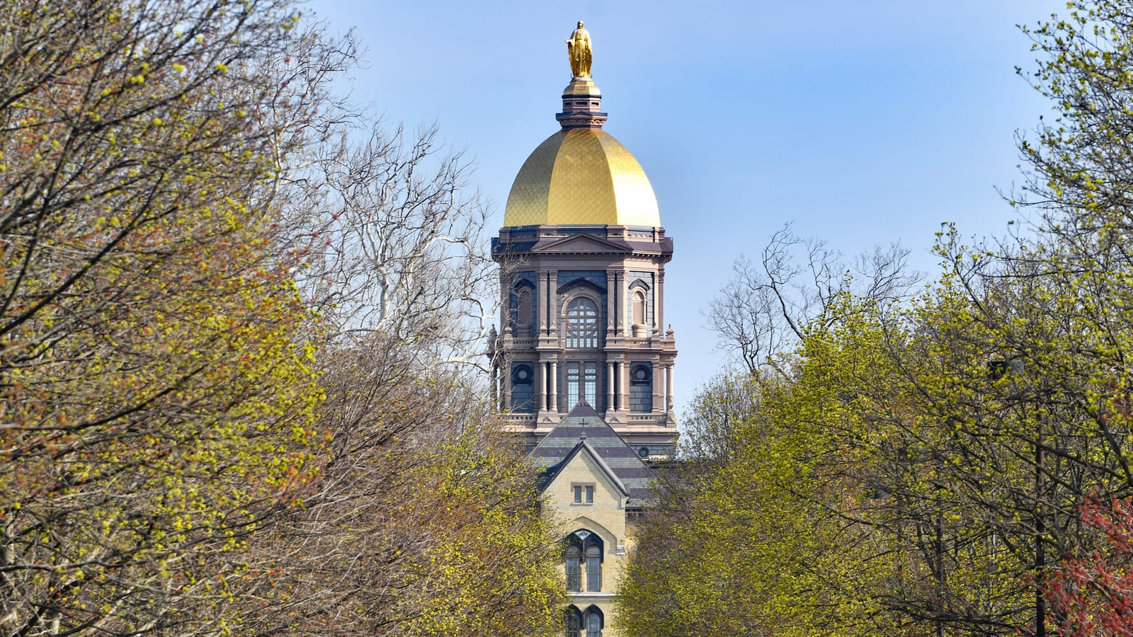 20 universities known for their beautiful campuses