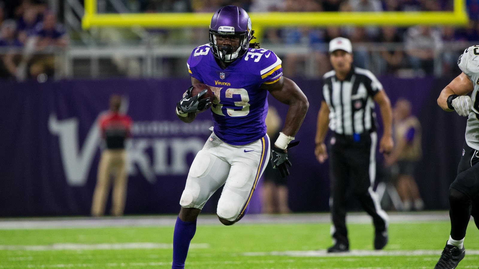 Vikings RB Dalvin Cook cooks up food for family after NFL debut