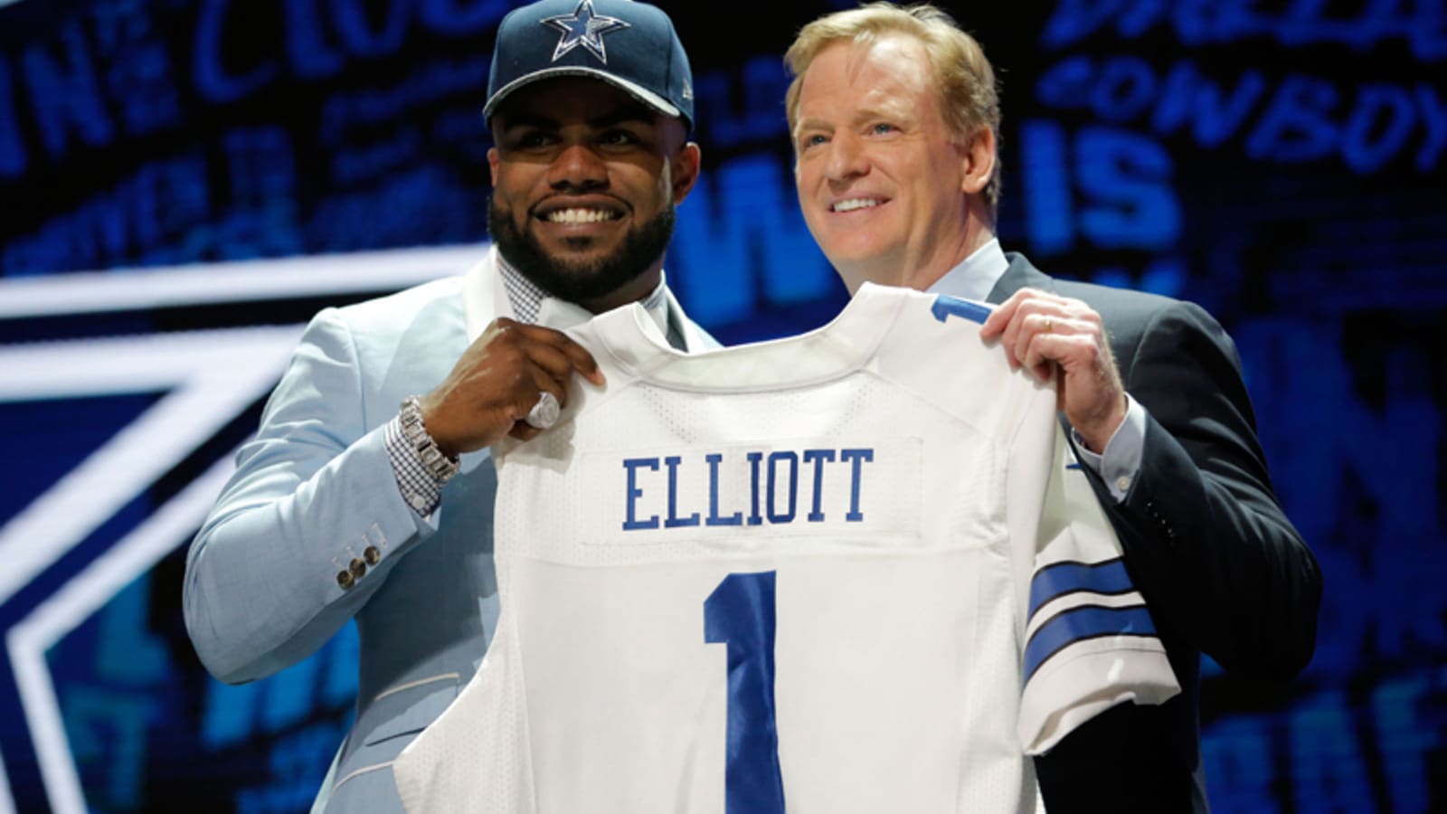 NFL shifts blame for Zeke suspension to police and NFLPA