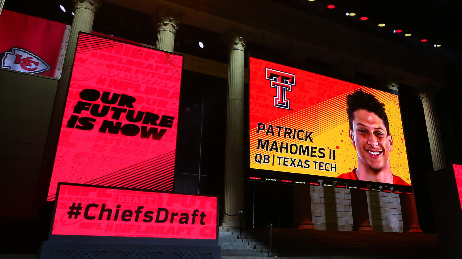 Who are the best firstround draft picks for every NFL team? Yardbarker