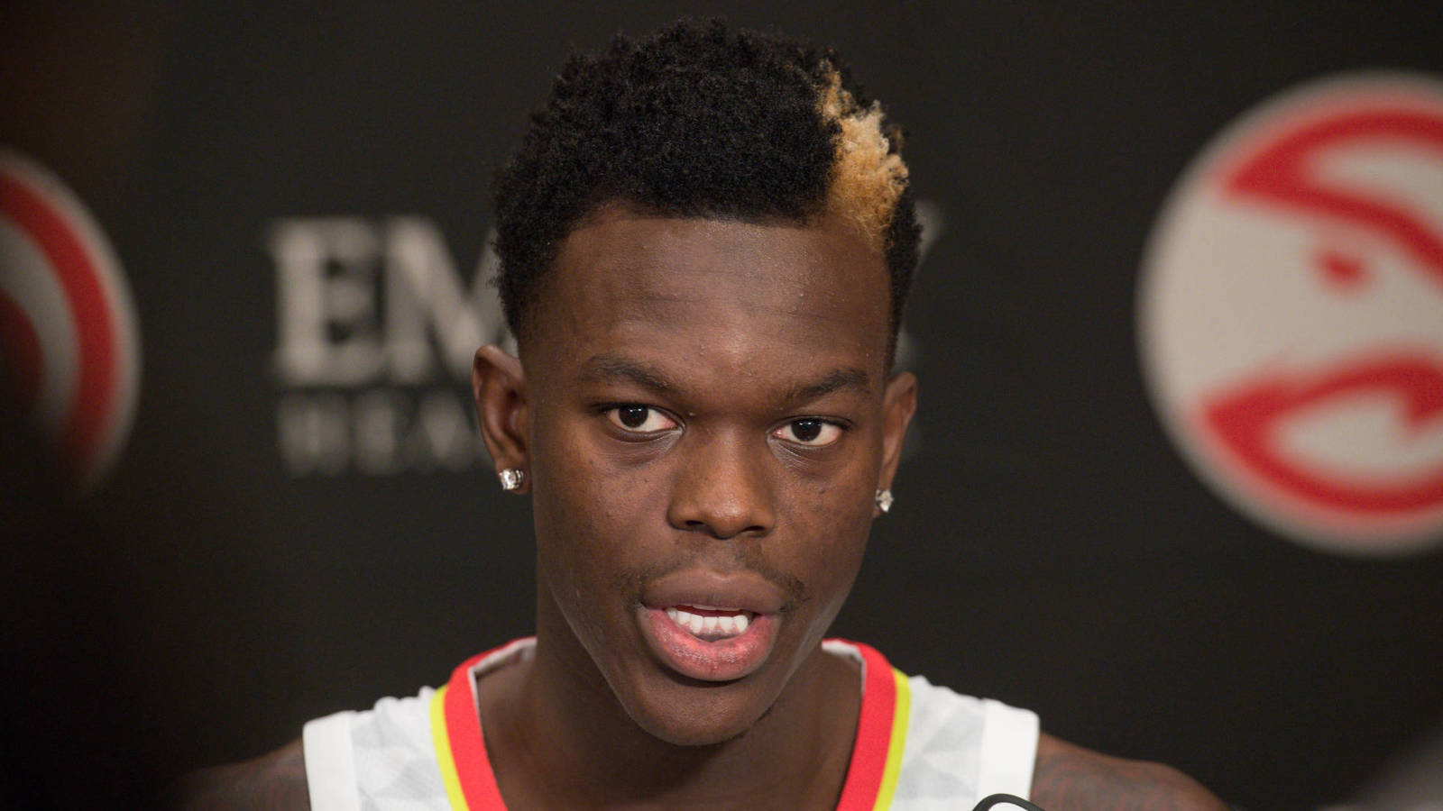 Report: Hawks' Dennis Schroder arrested on battery charges