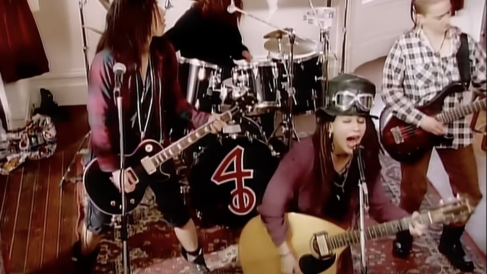 20 one-hit wonders from the 1990s that have endured