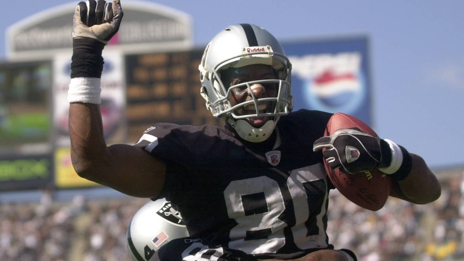 The best bargain signings of the NFL free agency era