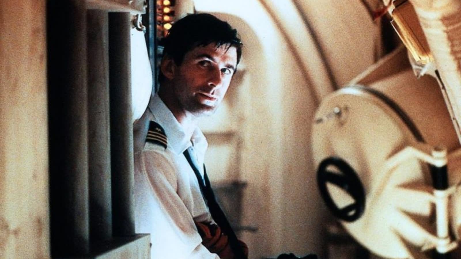 Do you know all 20 of these facts about 'The Hunt for Red October'?