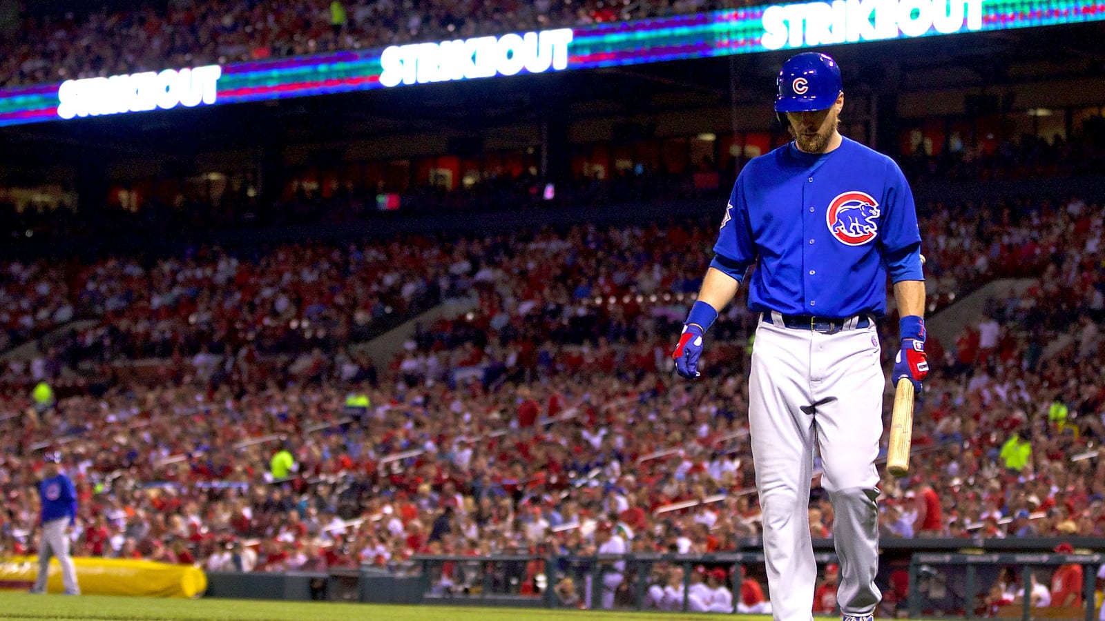 Getaway Day: Time to sound the alarm in Wrigleyville?