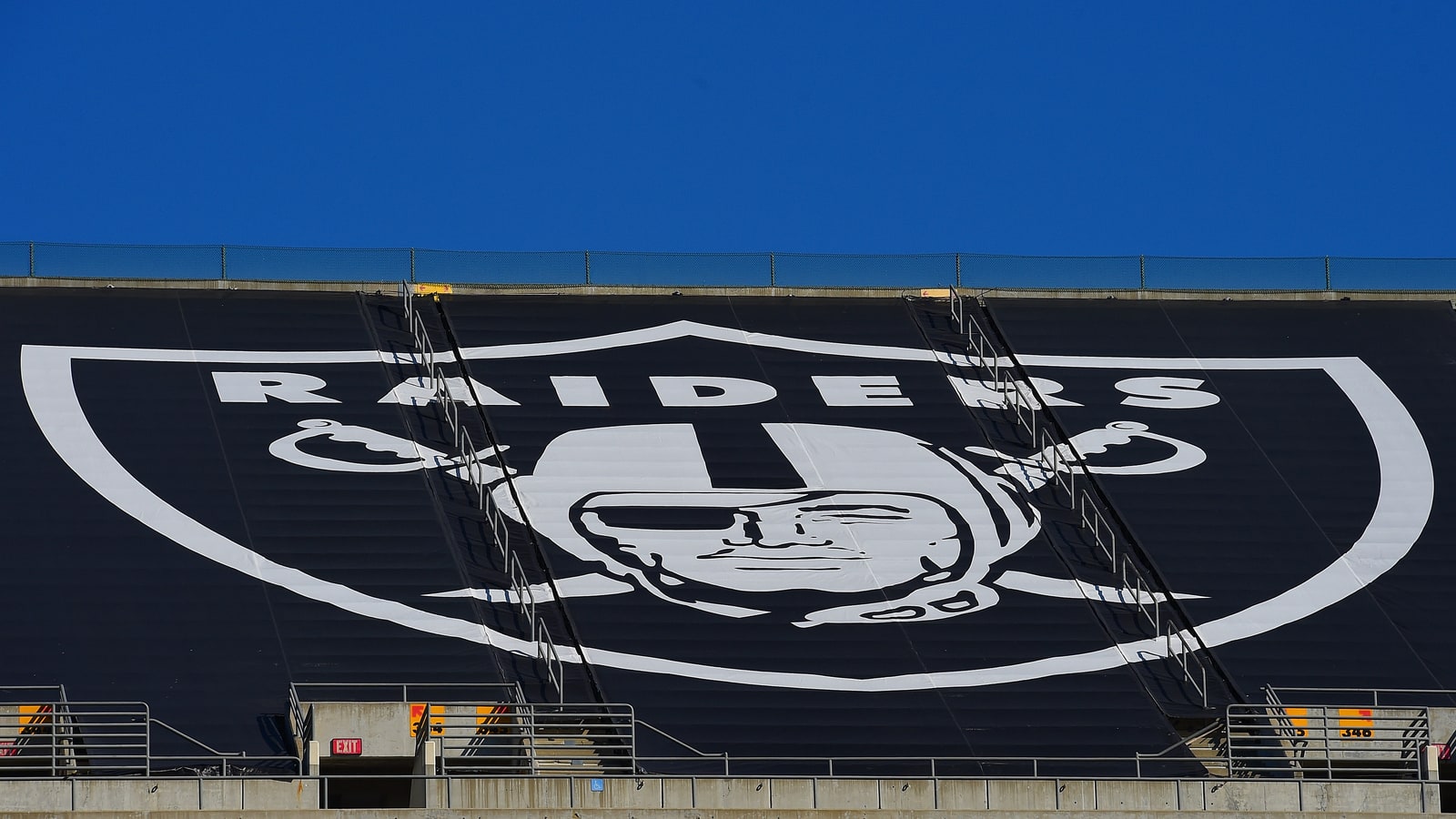 Raiders' past image playing a role in NFL's relocation decision