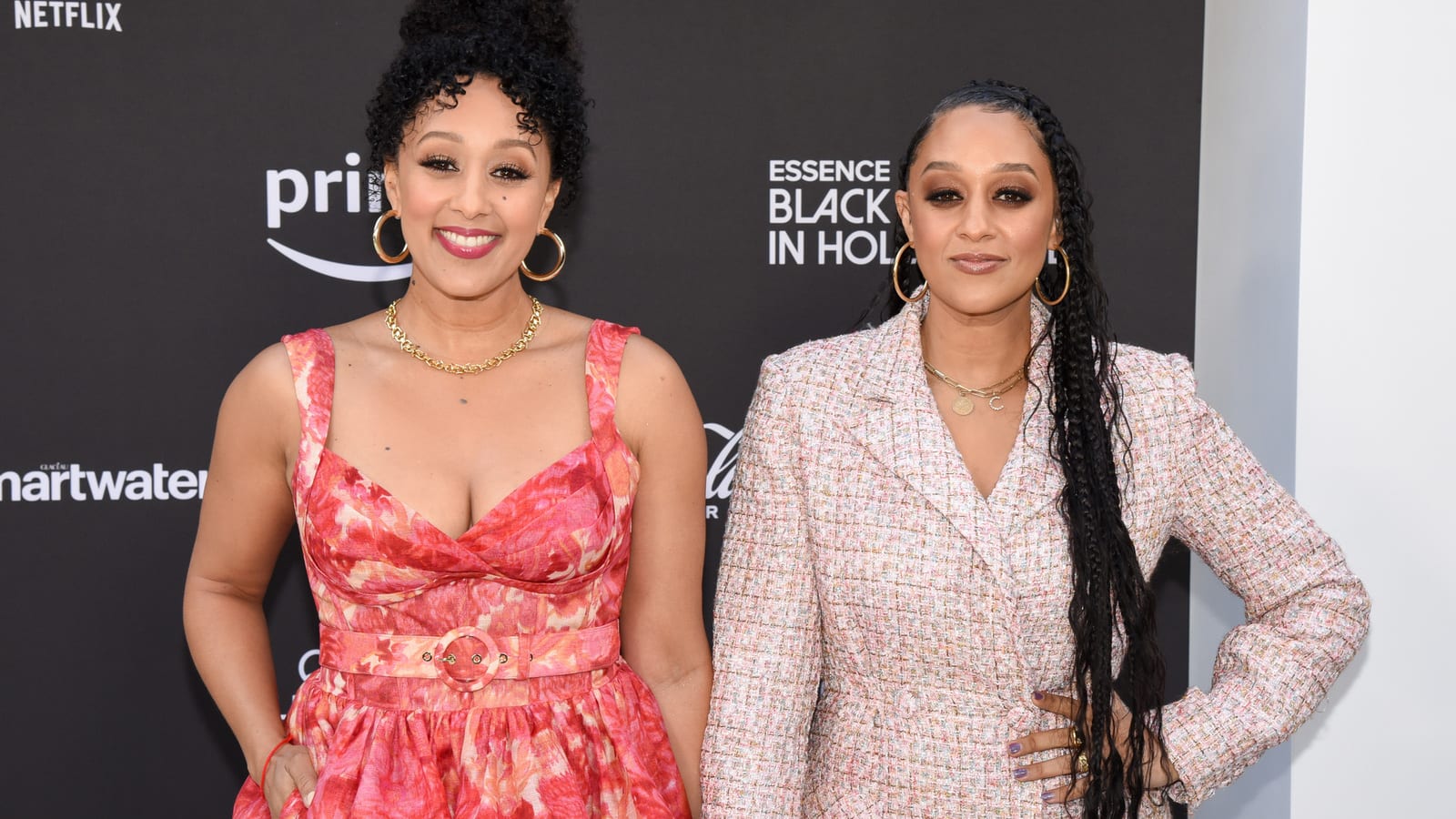 20 notable sets of famous sisters